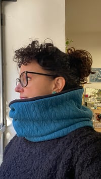 Image 1 of Sciarpa Cappuccio L