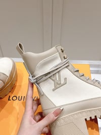 Image 12 of LV Plain Lace Boots