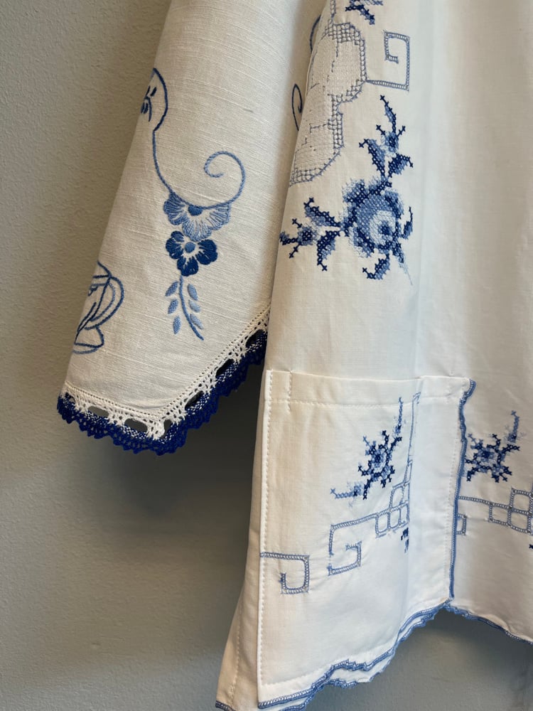 Image of Blue porcelain shirt (m/l)