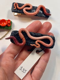 Image 2 of Hair items (coils, clips, barrette)