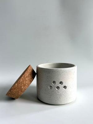 Image of  Garlic canister 