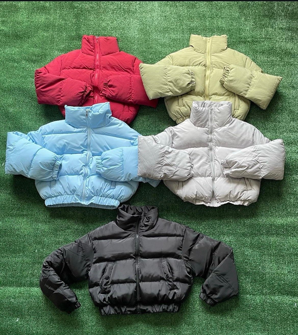 ブルゾン COLD LAUNDRY cropped zipup puffer jacket Cropped Puffer Jacket | Deeper Truths