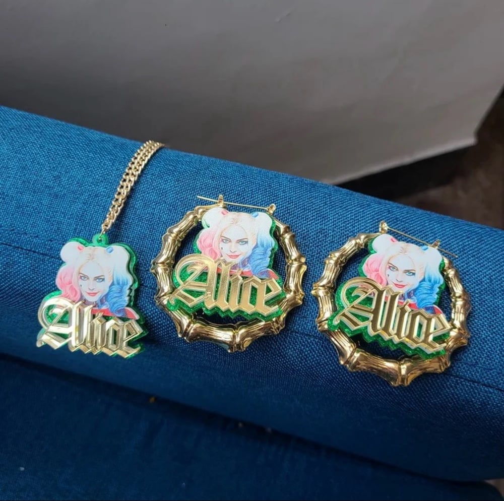 Image of  custom cartoon photo & name Jewelry sets please pick an option below