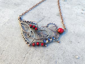 Fire necklace 