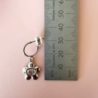 Image 6 of Daisy and Glass Half Hoops