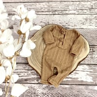 Image 1 of Newborn boys romper Rolando | camel