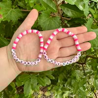 Image 1 of Breast Cancer Heishi Word Bracelet
