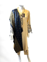 Rangz designer cream suit 