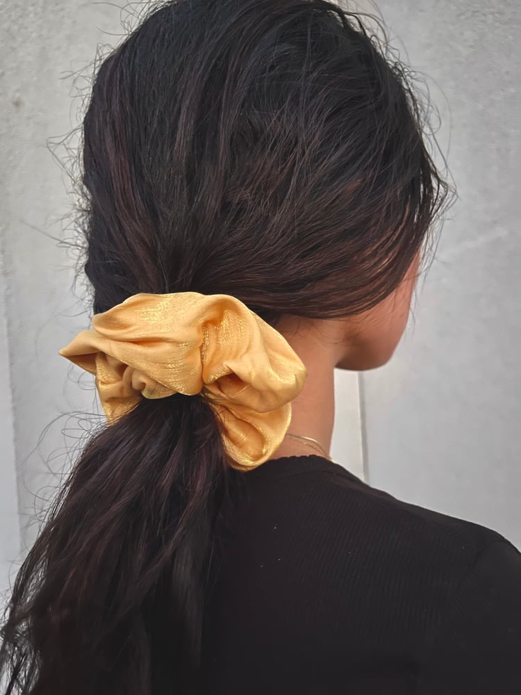 Image of silky scrunchie - renaissance gold