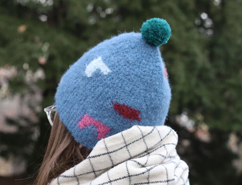 Image of BLUE MOHAIR CAP WITH SHAPES