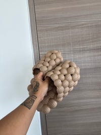 brown bubble slides (sz 7)