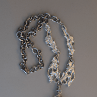 Image 3 of Medium link chains