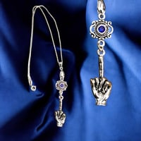 middle finger necklace