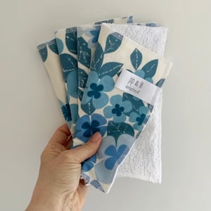 Unpaper Towels Retro Blues & Lilac Flowers X 4 Pack