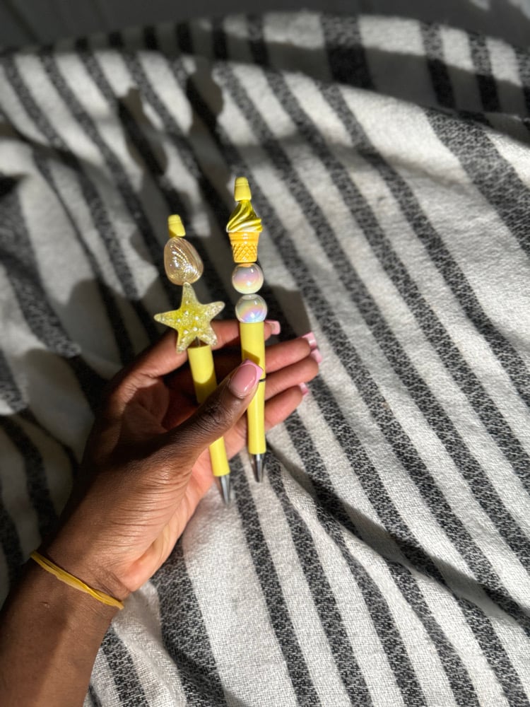 Image of Beaded Pens w Charms (spring/summer)