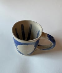 Image 2 of Blue circle mug