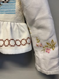 Image 14 of Lady in the garden (small)