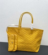 Image 4 of G Tote