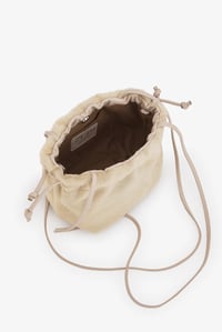 Image 3 of Bombonera Pelo Beige ZUBI