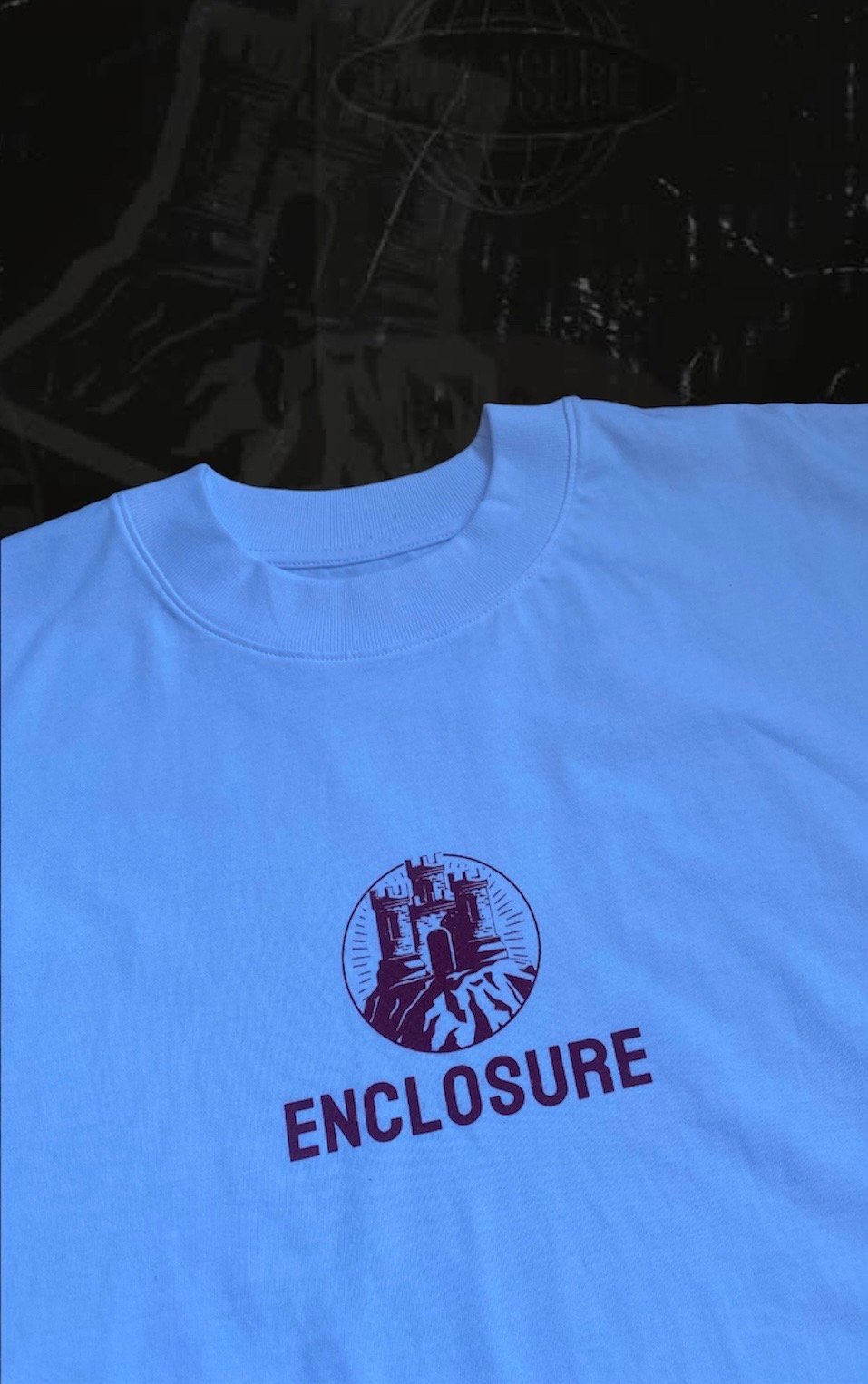 Enclosure Castle / T-Shirt