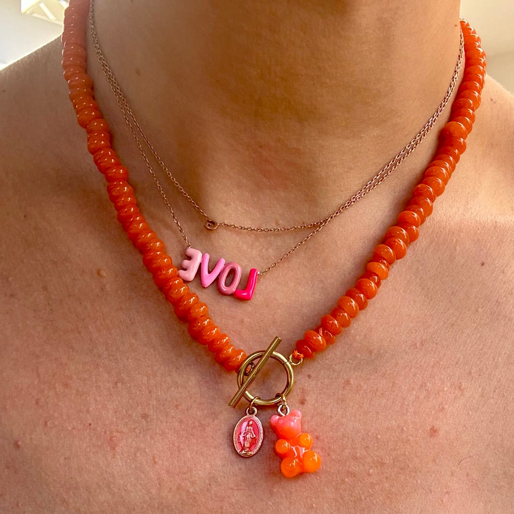 Image of COLLANA PIETRE DURE GUMMY BEAR MADONNINA