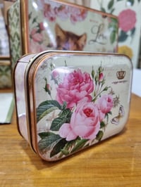 Image 5 of Vintage Roses Small Tin