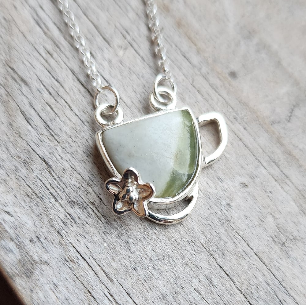 Image of Serpentine Demi Pendant — Cup of Renewal