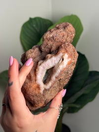 Image 2 of XL LIGHT PURPLE LAGUNA AGATE -MEXICO-