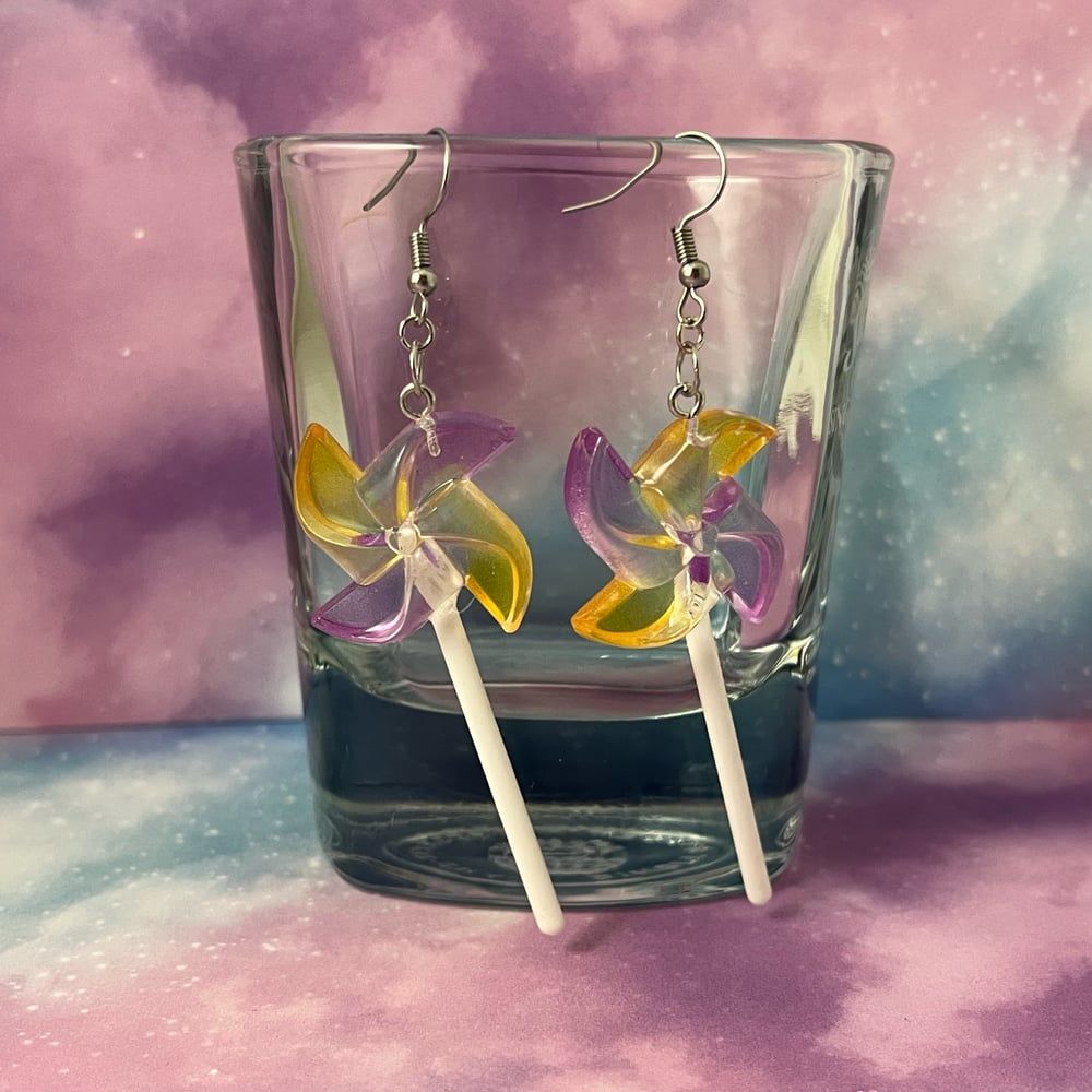 Image of Pinwheel Earrings