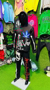 DEAD OPPS BLACK SWEATSUIT