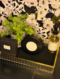 Image 3 of GLOWING SKIN SET 