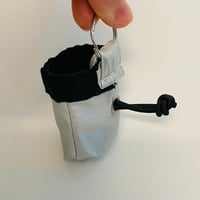 Image 4 of Send keychain_white