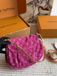Image 9 of ĻV Sunset Bag