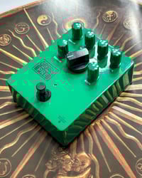 Image 2 of Green Pre (Green)