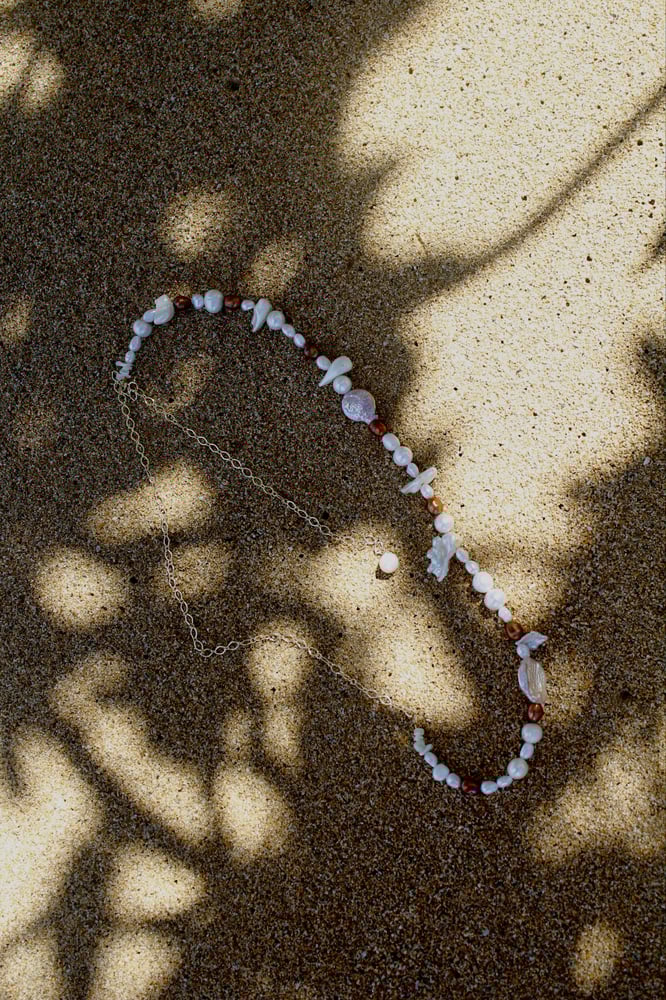 Image of The pearly waist chain 