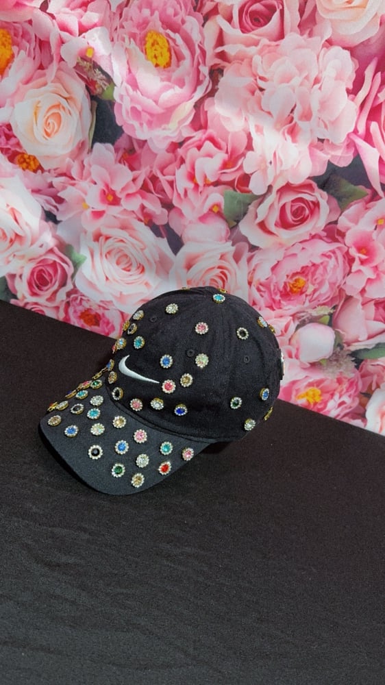 Image of 1of 1 Unisex  Nike strapback stones kids hat 