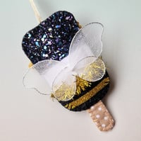 Image 2 of Bee Fab! This Christmas