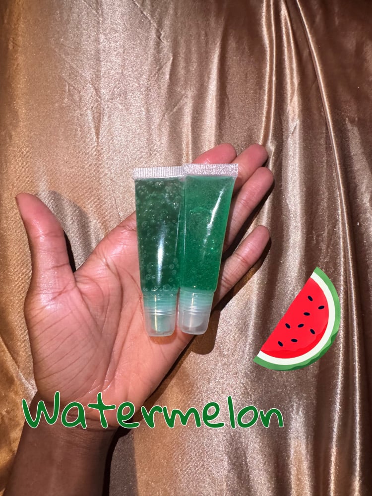 Image of Watermelon Scented Gloss 🍉