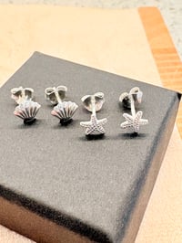 starfish studs 