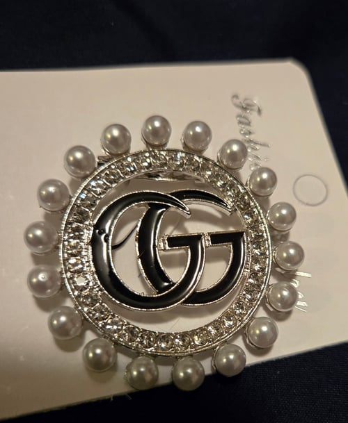 Image of Brooch- Pearl, Bling silver & black