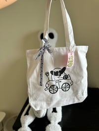 Image 2 of Ghostmobile