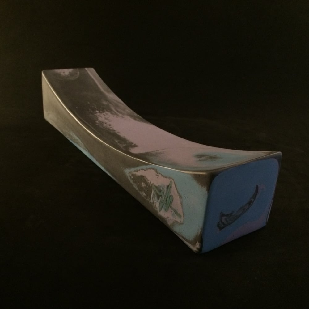 Image of Wired Ramps U Bench (Dark Grey, Blue and Light Purple)