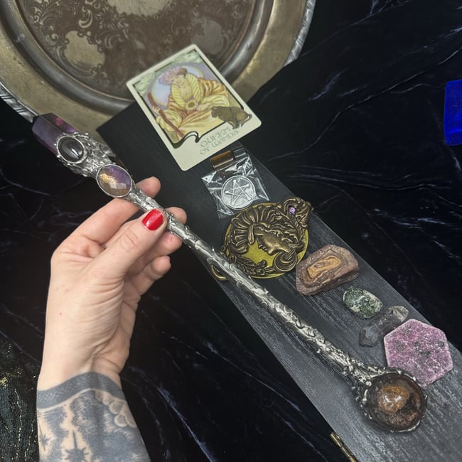 the Witch’s Wand & Trinket Box of Arcane Wonders