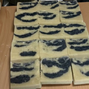 Image of Frankincense /Charcoal Soap
