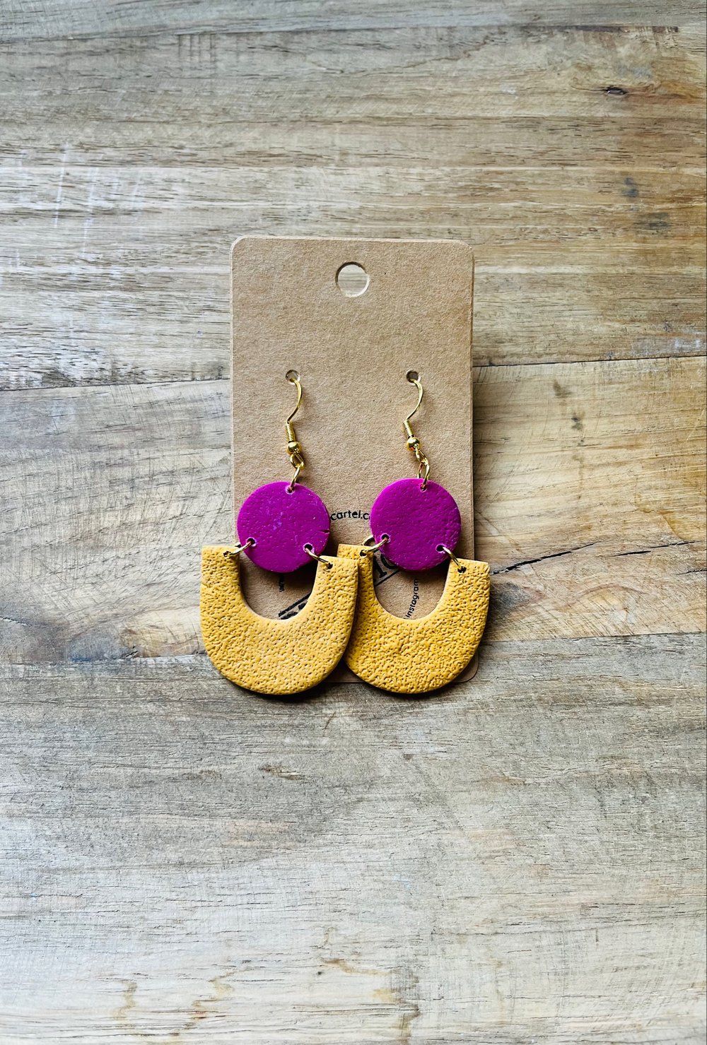 Image of Zion in Dk Pink & Gold