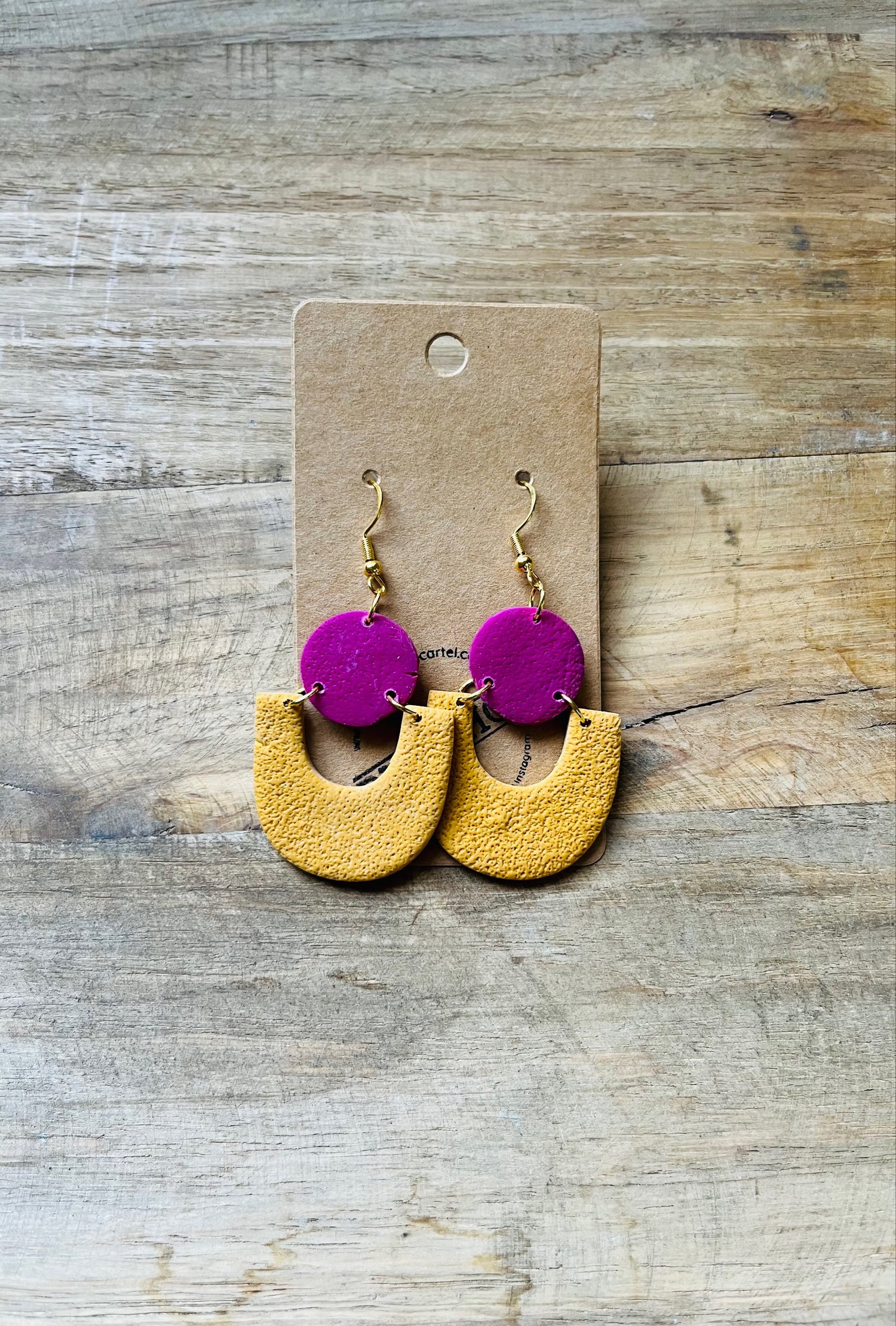 Image of Zion in Dk Pink & Gold