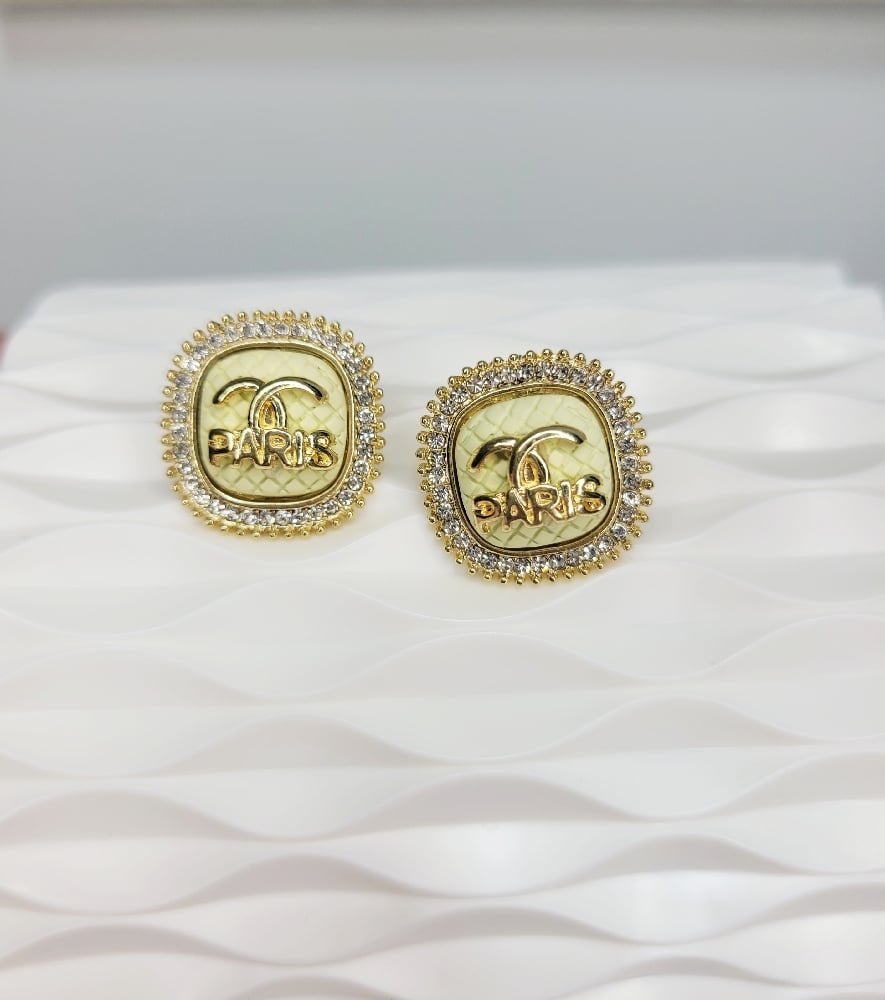 Image of Paris Stud Earrings 