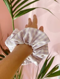 Image 5 of Scrunchies in vichy