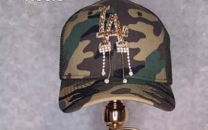 Image of 2 Single patch hats
