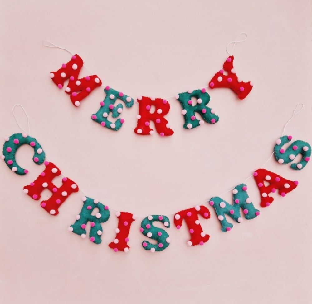 Image of Pom Pom MERRY CHRISTMAS Garland.